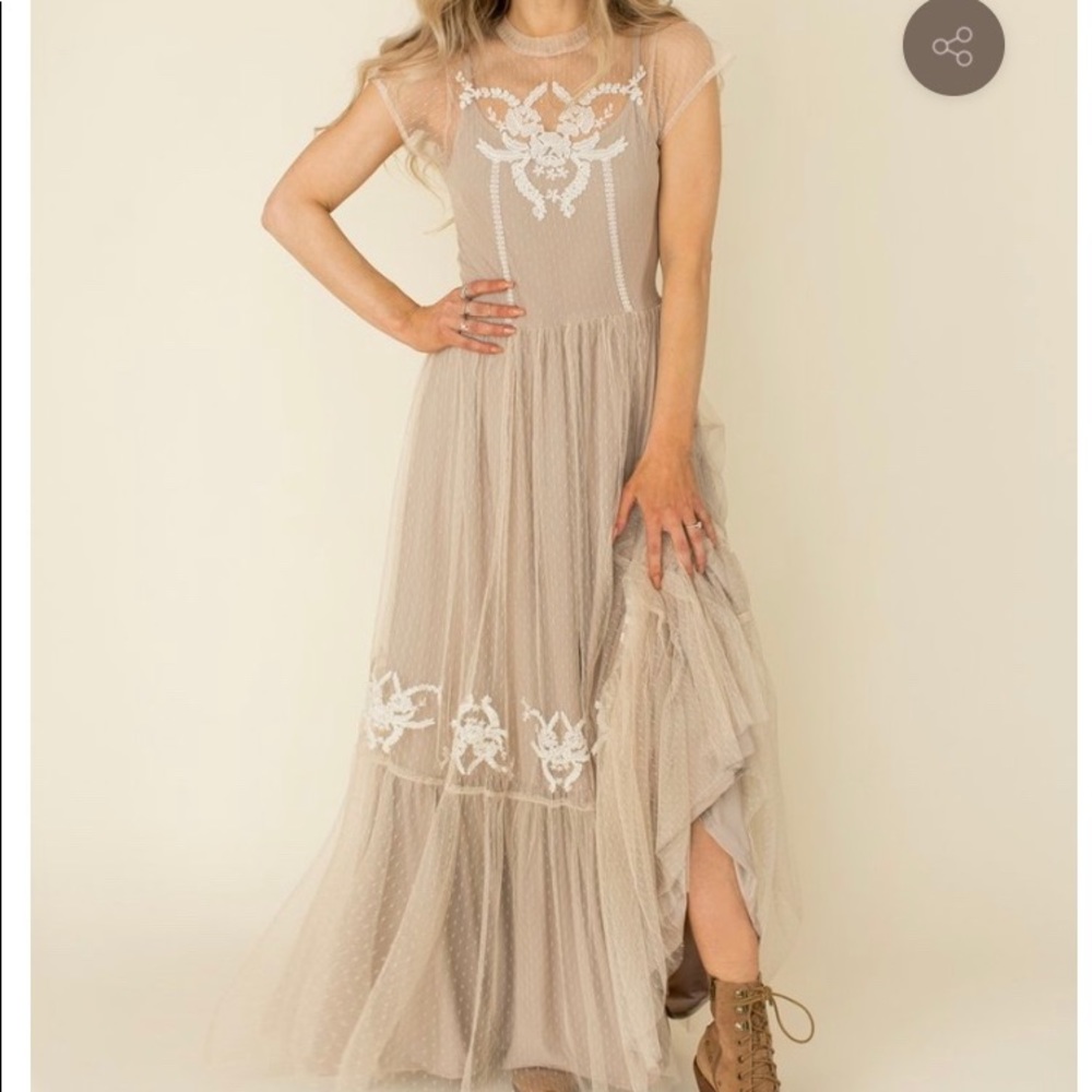 Joyfolie Josephine Maxi Dress